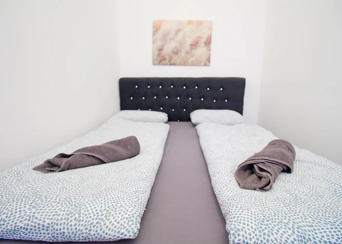 Δωμάτια σε οικογενειακή κατοικία Cozy In Center Dw3 *